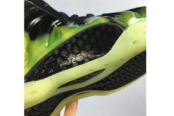 'ParaNorman' ParaNorman Foamposite ONE AIR 579771-003 Nike  1125